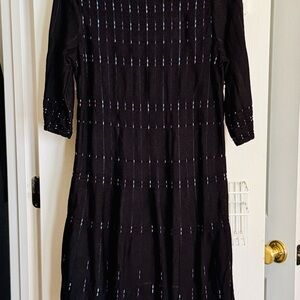 NIC+ZOE Black 3/4 Sleeve Knit Dress with Subtle Patterns